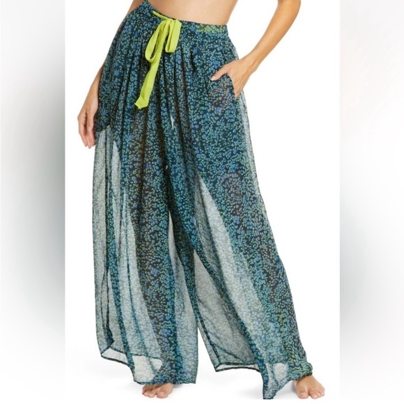 Free People Other - NWOT Free People Sleepin In Printed Chiffon Wide-Leg Pants Size Small
